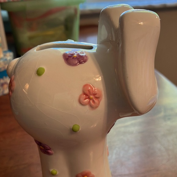 Adorable ceramic bunny ๐ฐ piggy bank from Hobby Lobby, excellent condition! - Picture 9 of 16